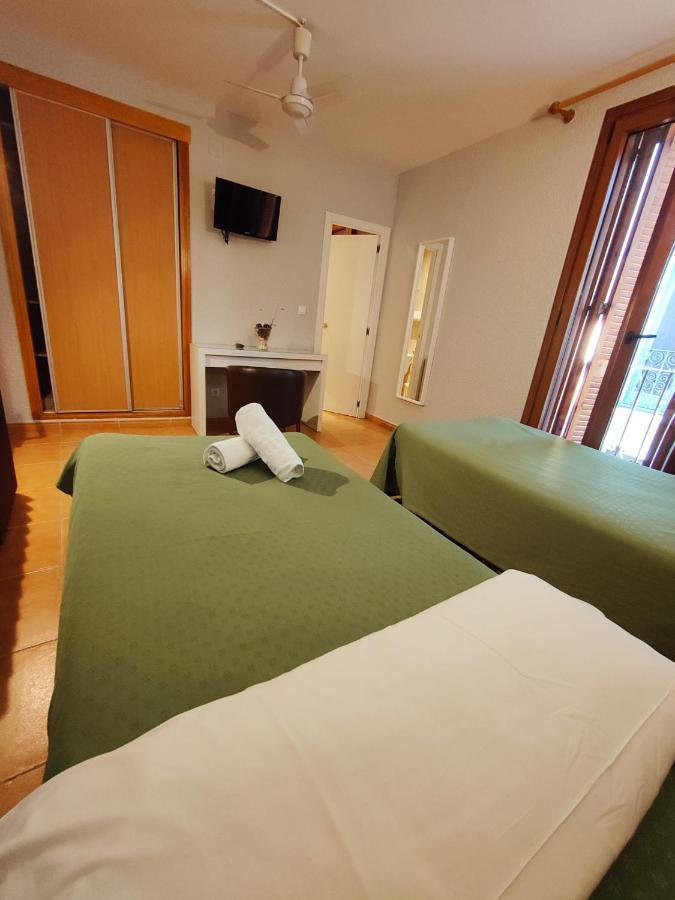 Hotel Acebo Plaza Mayor Jaca Exterior photo