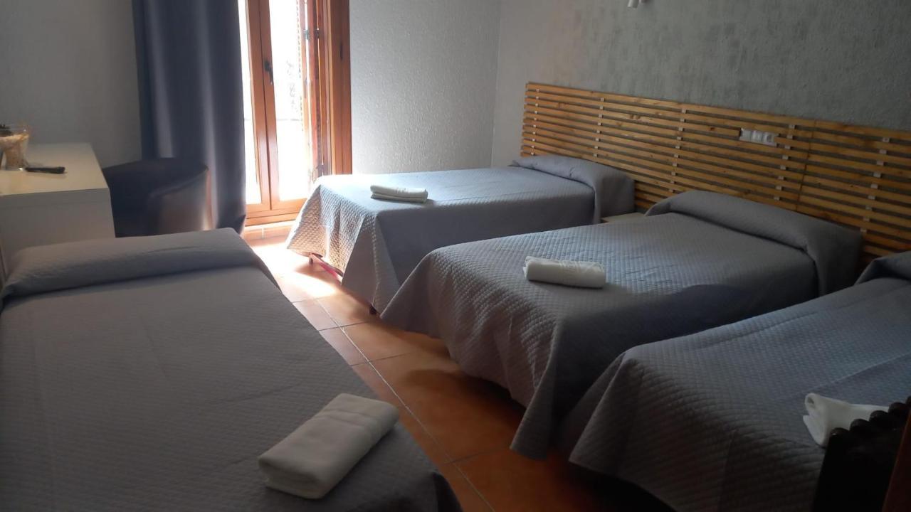 Hotel Acebo Plaza Mayor Jaca Exterior photo